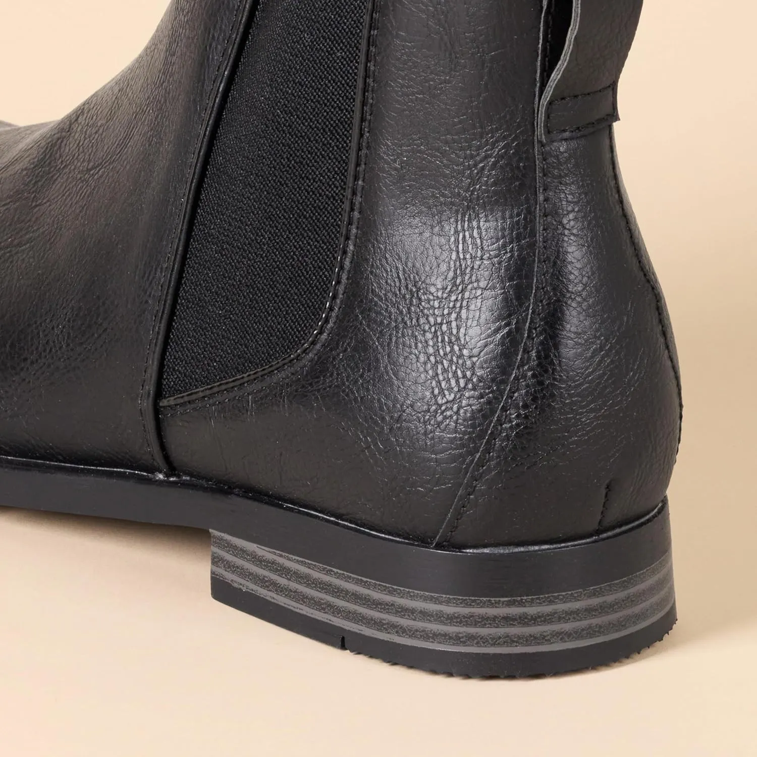 Amazon Essentials Men's Chelsea Ankle Boot