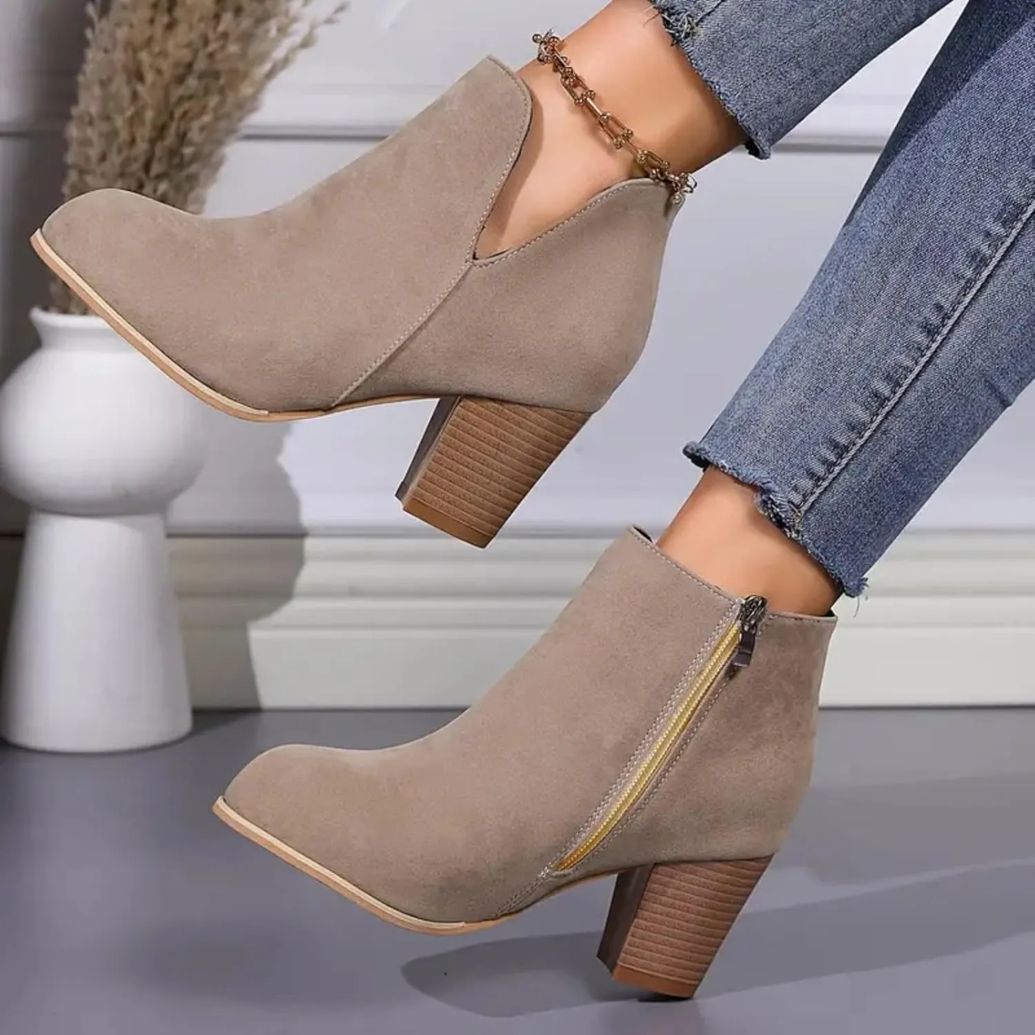 AMDBEL Womens Boots Ankle, Women's Ankle Boots V Cut Chelsea Pump Boots Closed Toe Stacked Heel Booties Shoes