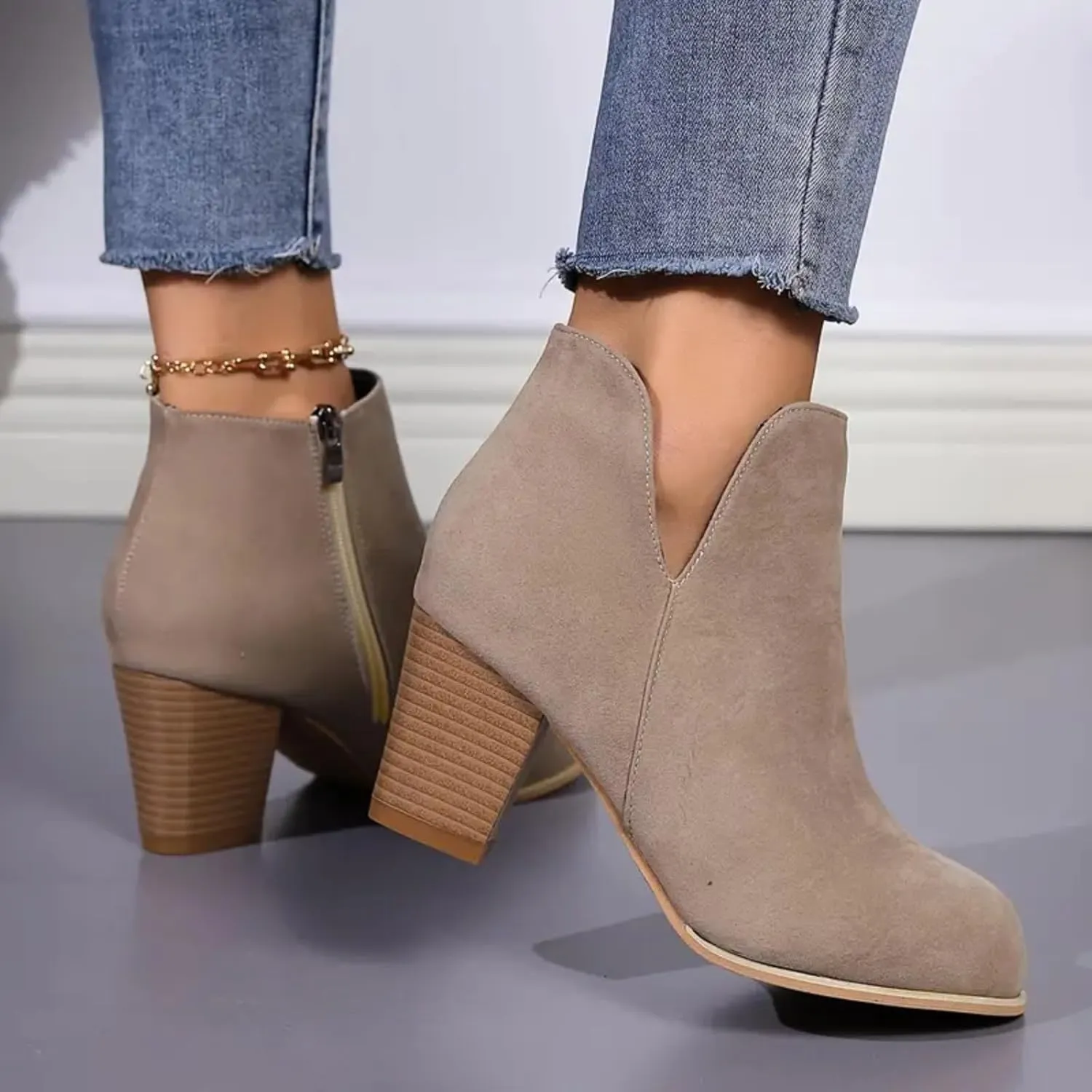 AMDBEL Womens Boots Ankle, Women's Ankle Boots V Cut Chelsea Pump Boots Closed Toe Stacked Heel Booties Shoes