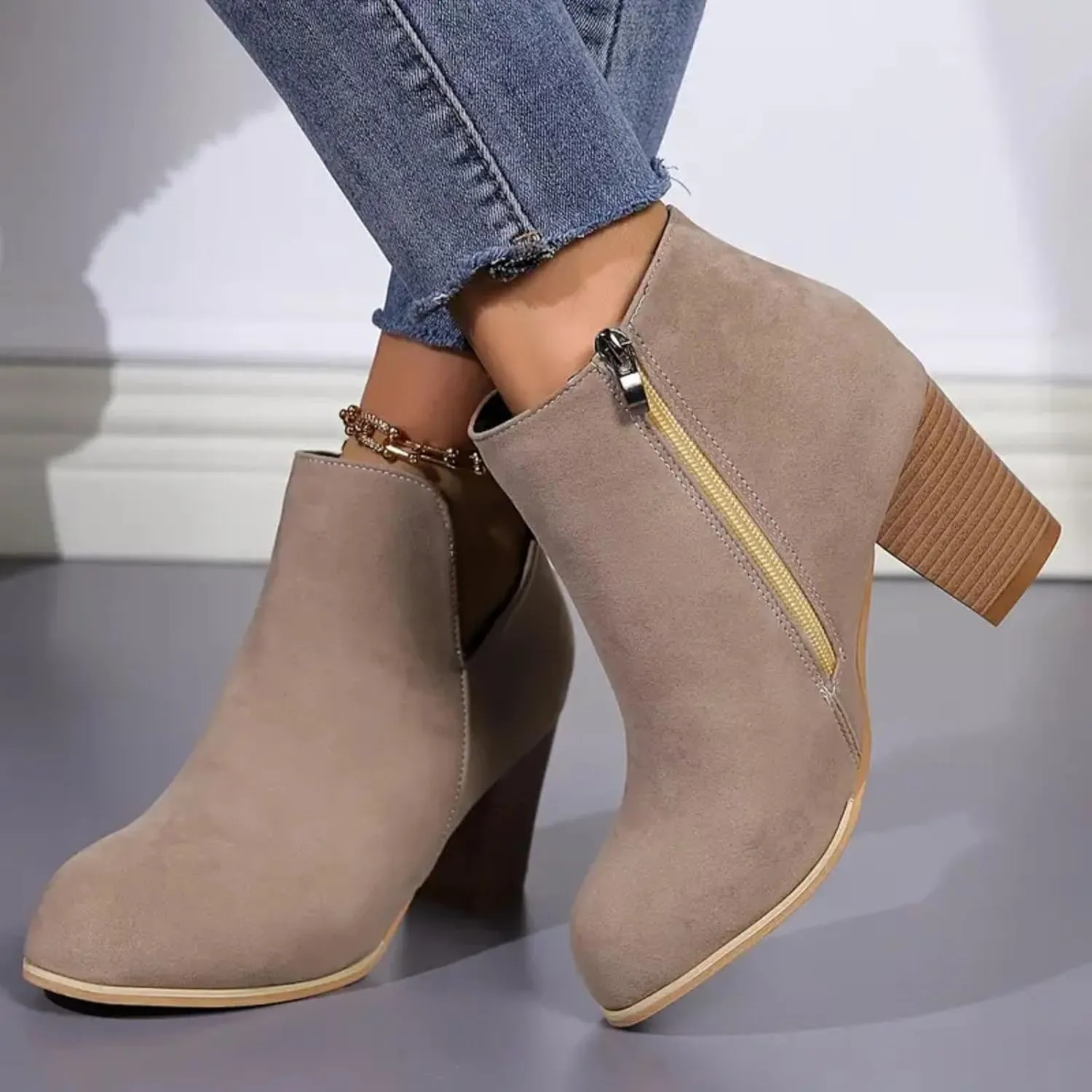 AMDBEL Womens Boots Ankle, Women's Ankle Boots V Cut Chelsea Pump Boots Closed Toe Stacked Heel Booties Shoes
