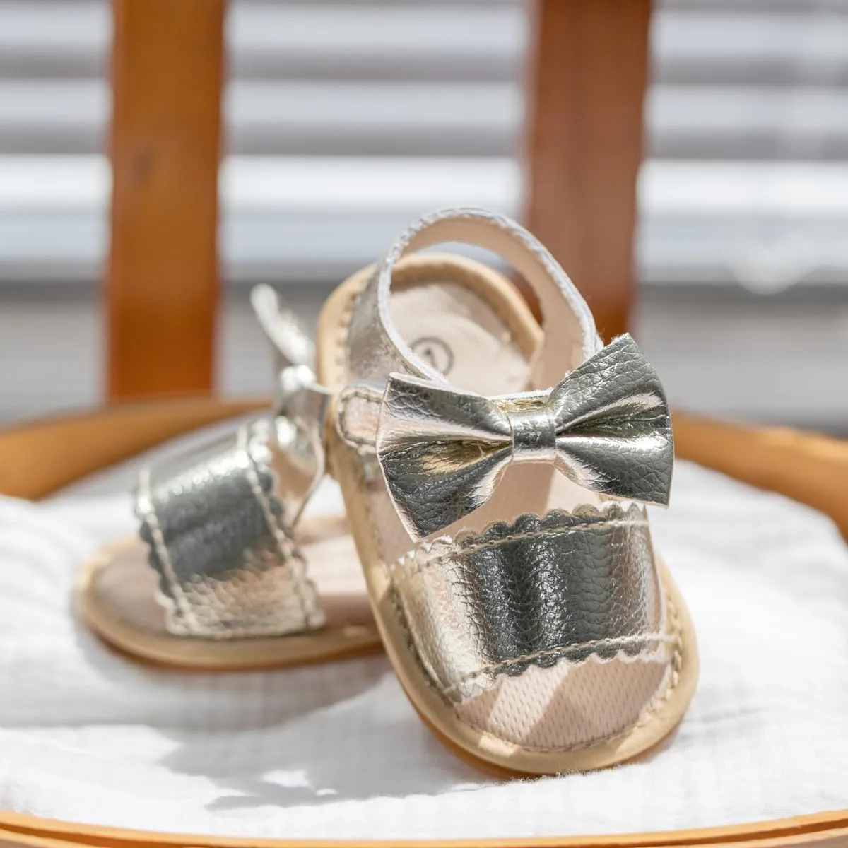 Babelvit Infant Baby Girl Boy Sandals Comfort Premium Summer Outdoor Casual Beach Shoes with Flower Bowknot Anti Slip Rubber Sole Newborn Toddler Prewalker First Walking Shoes