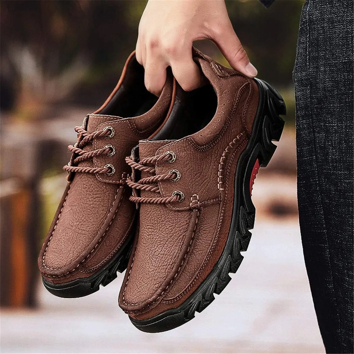 ChicWind Men's Anti Slip Outdoor Leather Sneakers Adventure Moc Hiking Shoes
