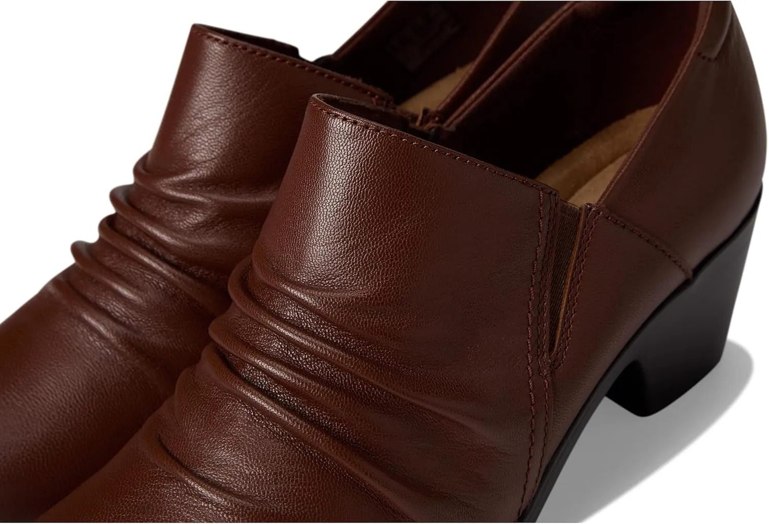 Clarks Womens Emily2 Cove Leather Round Toe Shooties