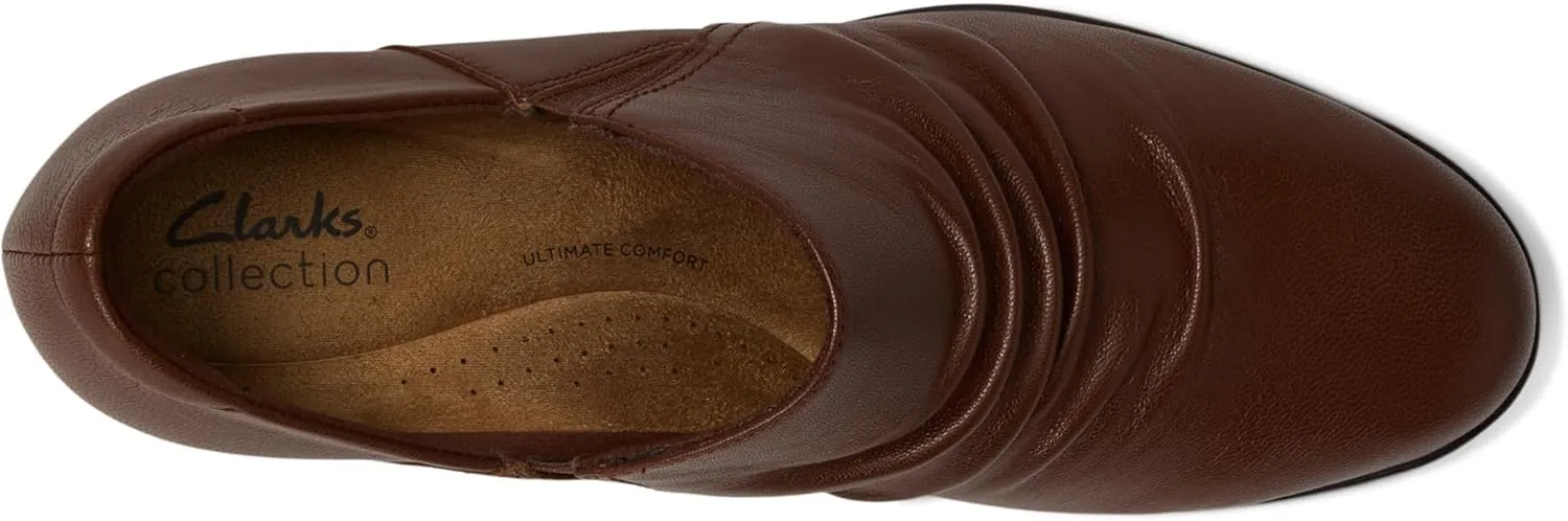 Clarks Womens Emily2 Cove Leather Round Toe Shooties