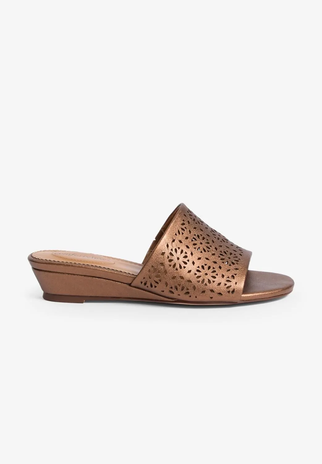 Comfortview Women's The Capri Slip On Mule (Wide Widths Available)