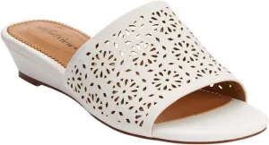 Comfortview Women's The Capri Slip On Mule (Wide Widths Available)