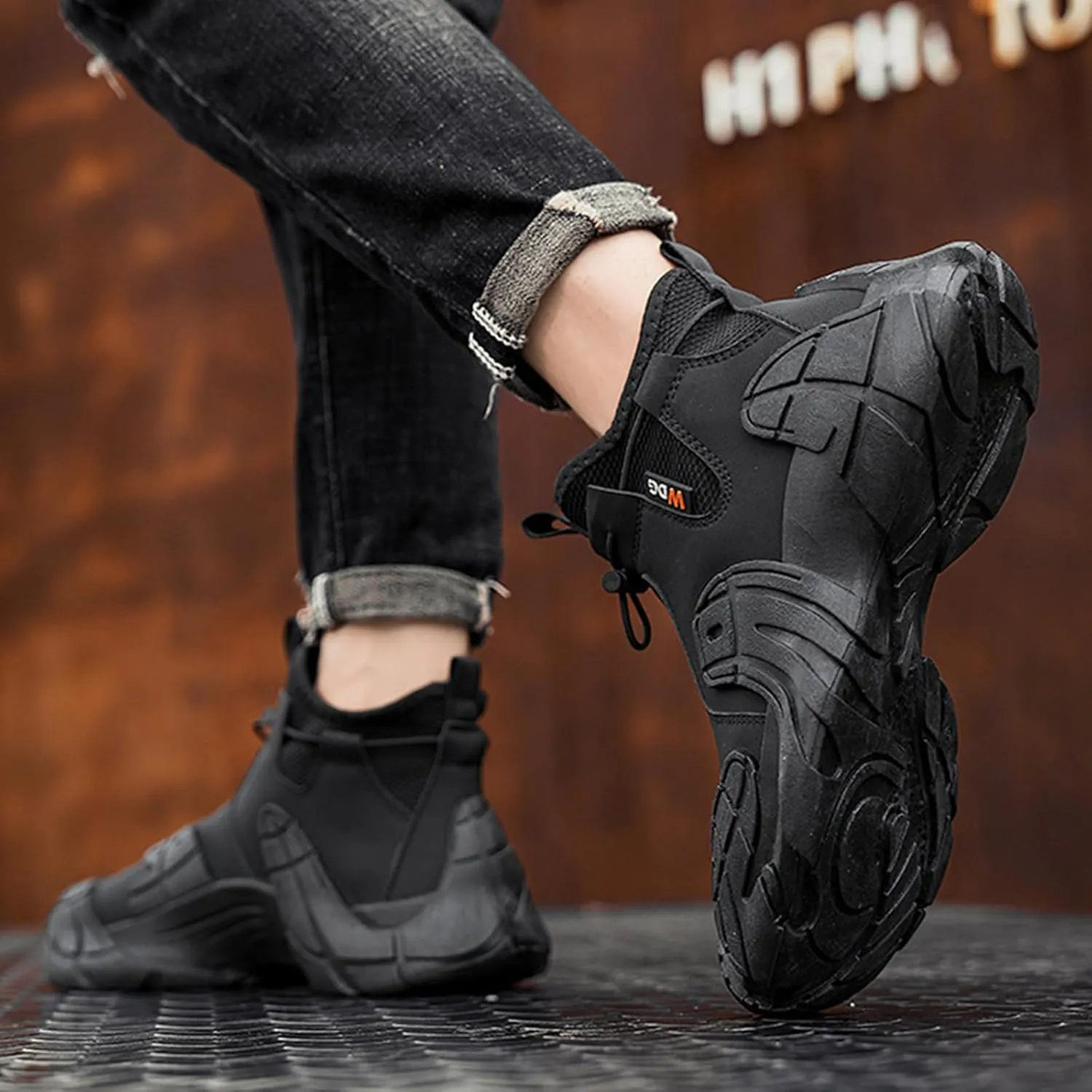 High Top Mens Hiking Shoes Casual Shoes Sneakers Sneakers Non-Slip Outdoor Soles Hiking Shoes Snow Boots
