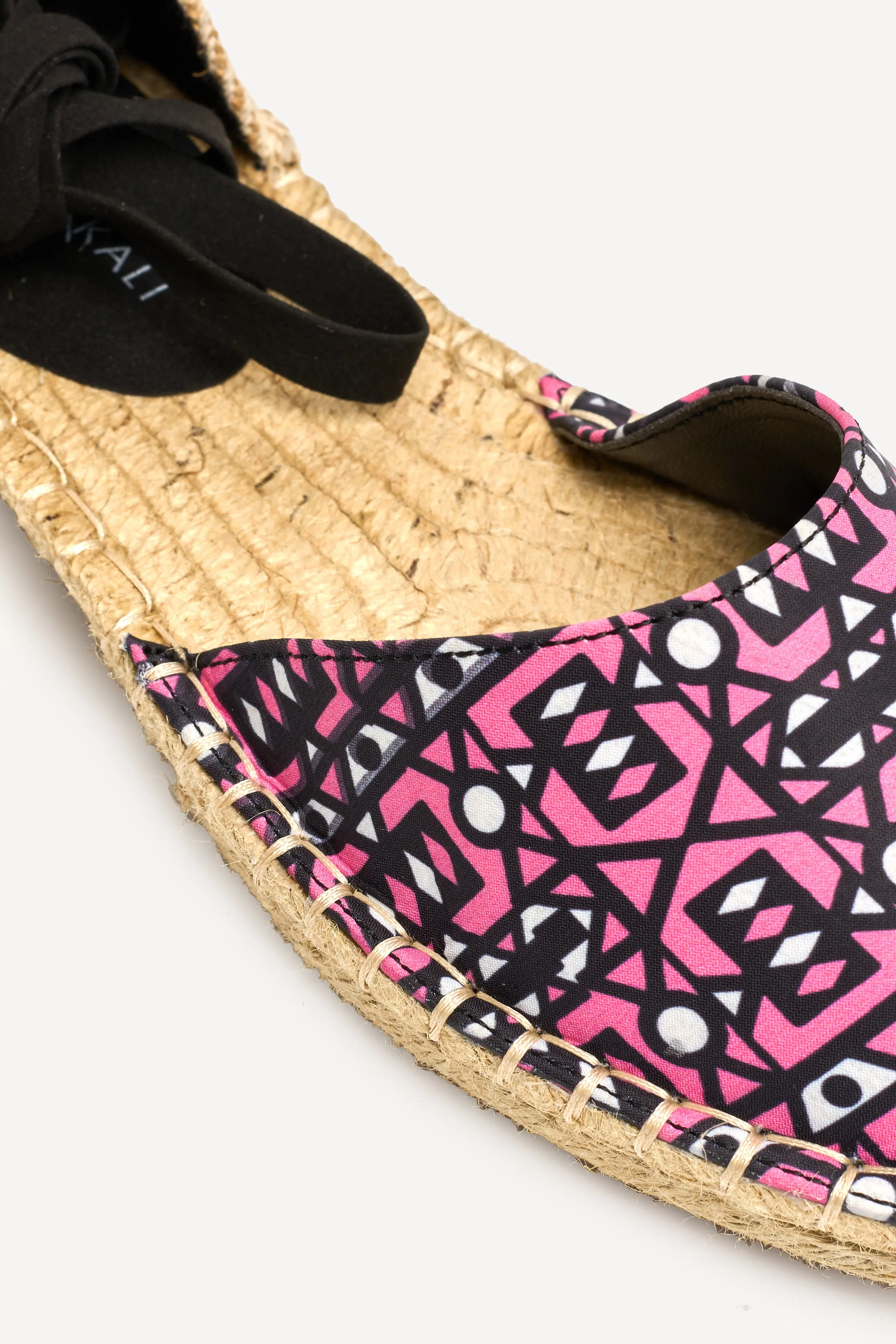 KaliDrilles: Ladies - Geo Pink