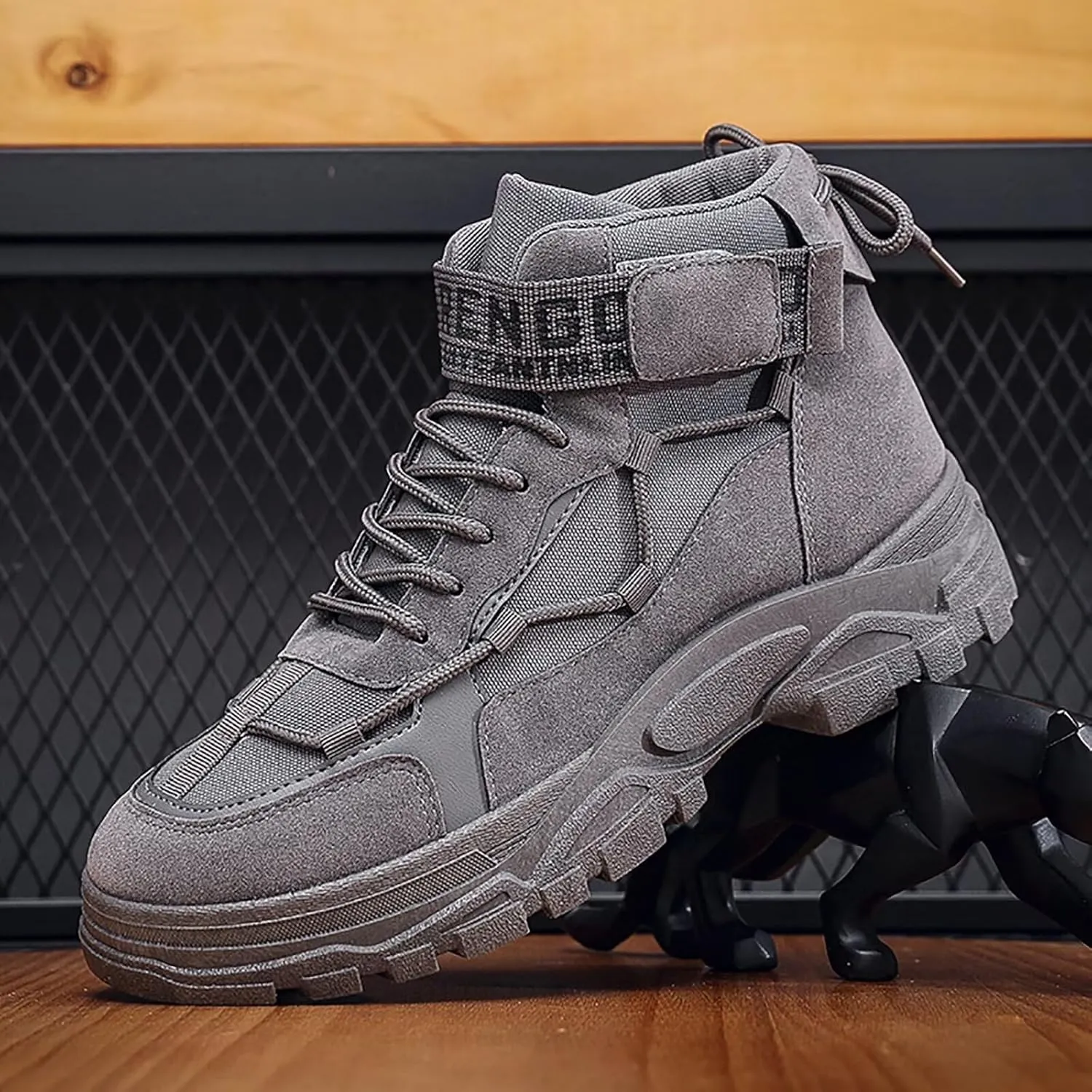 Men's Fashion Work Boots Soft Sole Tactical Military Boots Non Slip Combat Boots Mid Top Ankle Shoes for Men