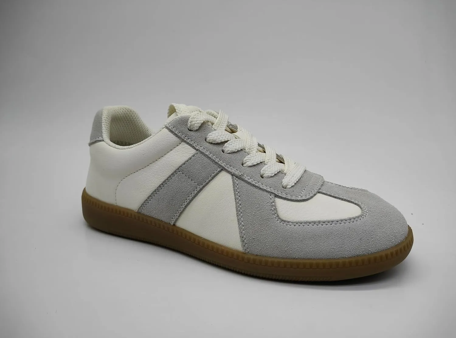 Men’s German Trainer Sneakers – Retro Minimalist Suede Leather Casual Shoes with Gum Sole, Classic Streetwear Style for Everyday Wear and Smart Outfits