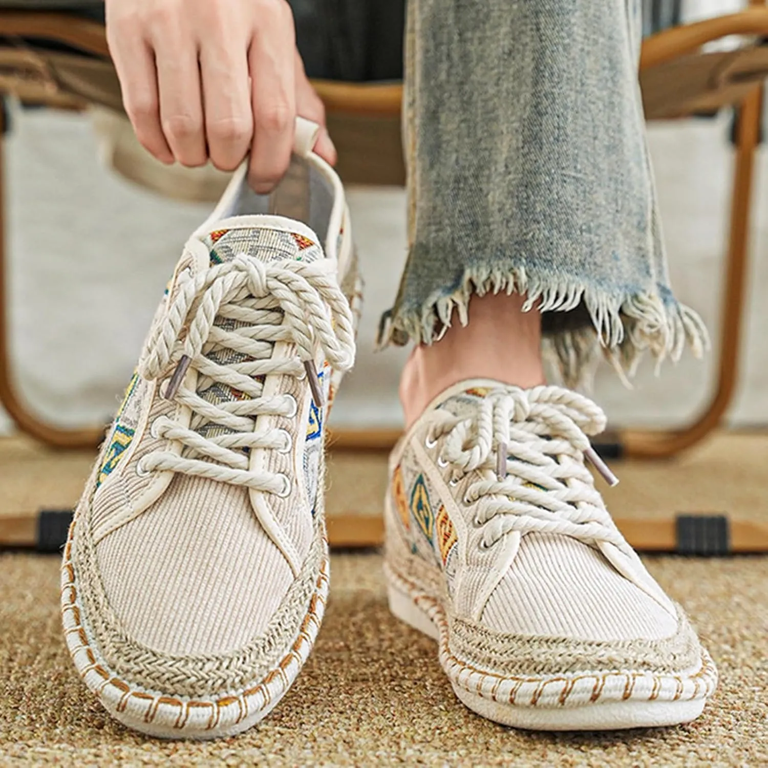 Men's Trendy Ethnic Style Low Top Slip On Shoes, Comfortable Non-Slip Breathable Lace-Up Sneakers, for Men's Outdoor Activities Fisherman Shoes