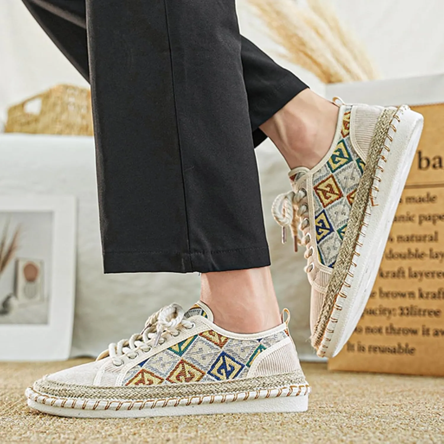 Men's Trendy Ethnic Style Low Top Slip On Shoes, Comfortable Non-Slip Breathable Lace-Up Sneakers, for Men's Outdoor Activities Fisherman Shoes