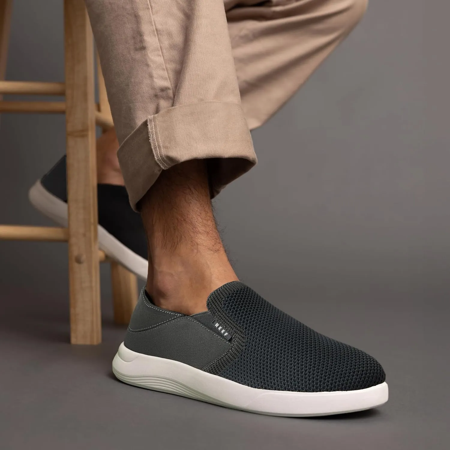 REEF Men's Neptune Slip On Shoe, Lightweight & Breathable, Soft Cushion Footbed Sneaker