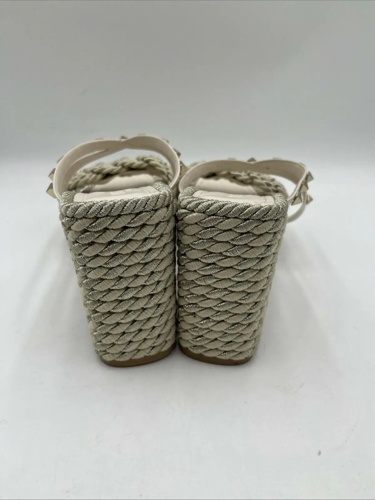 Valentino Garavani Rockstud Torchon Espadrille Wedge Sandals Size 41 - Very Good