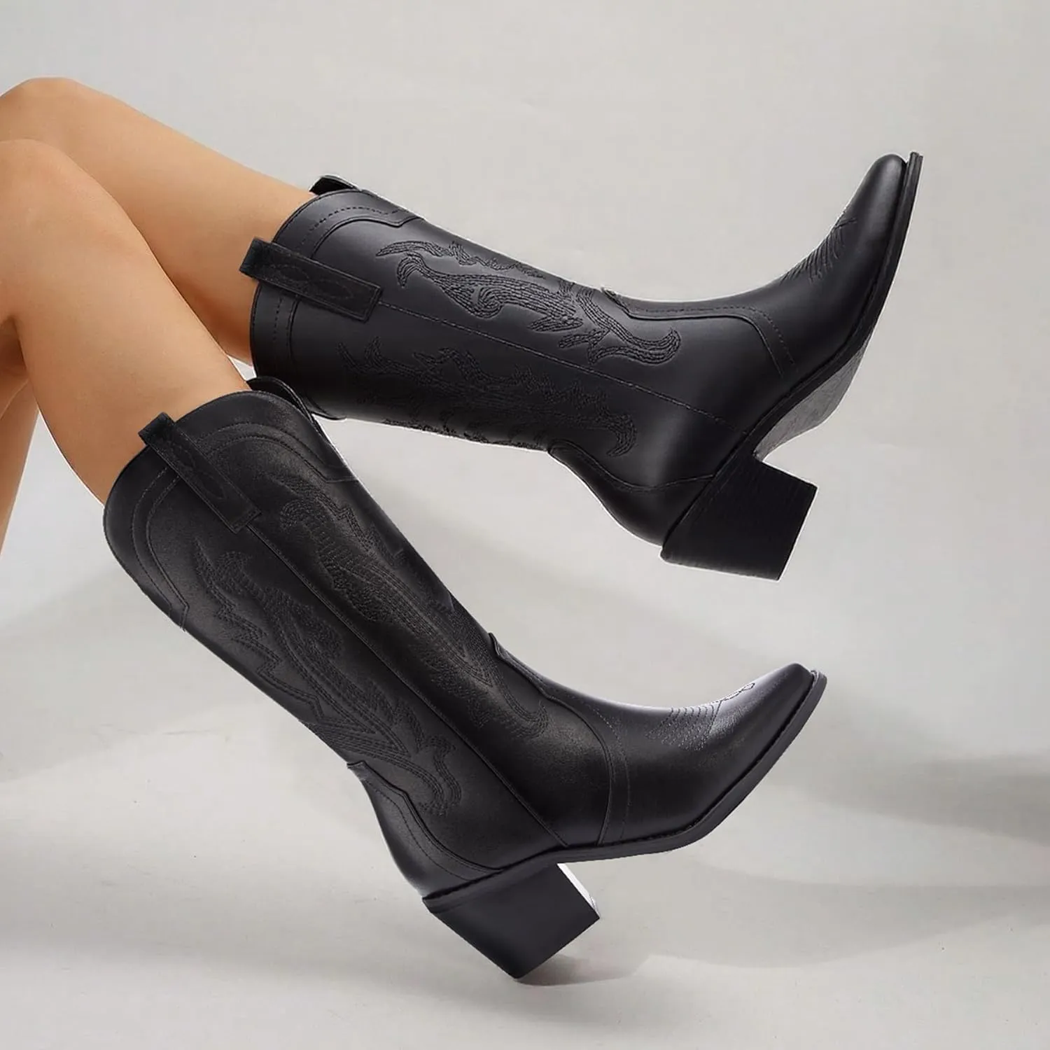 Women's Cowboy Boots Pointed Toe Western Boots Embroidered Mid-Calf Chunky Block Heel Cowgirl Boots
