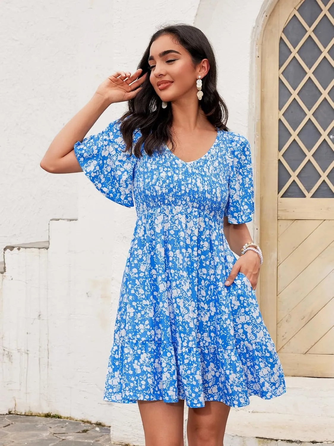 Womens Cute Floral Smocked V Neck Flutter Sleeve Sundress with Pockets Casual Spring Summer Dresses for Women 2025